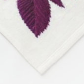 Zeitlose Stickerei #8 Fleecedecke (Ecke)