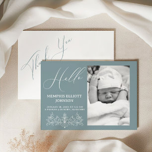 Zeitlose Vintage-Blumenblaue Babynamchricht Einladung