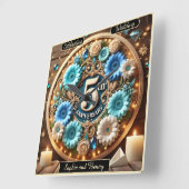 Zeitloser Kreis: Fünfter Jahrestag Blumendesign Quadratische Wanduhr (Winkel)