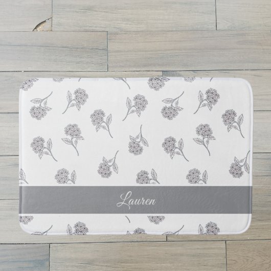 Zeitloses Botanisches Blühen Sanftes Grau Monogram Badematte