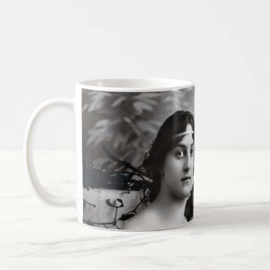 Zeitloses Portrait von Mutter und Tochter Kaffeetasse (Links)