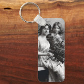 Zeitloses Portrait von Mutter und Tochter Schlüsselanhänger (Vorderseite)