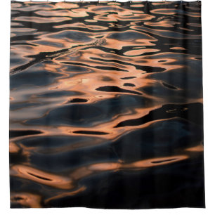 Zeitraffer-Fotografie des Ripplings Duschvorhang
