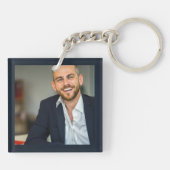 Zeitschrift über das widerstandsfähigste Musikband Schlüsselanhänger (Rückseite)