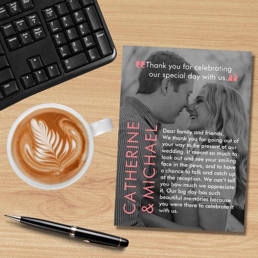 Zeitschrift über dunkles Foto Modernes Minimalisti Dankeskarte