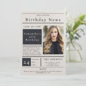 Zeitung Elegant Trendy Chic Sweet 16 Foto Einladung (Stehend Vorderseite)