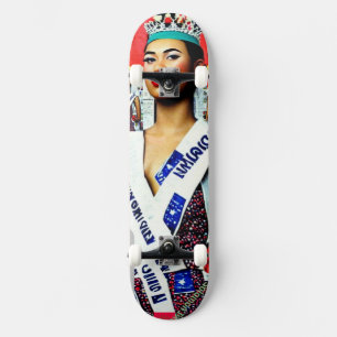 Zeitung Mache "Miss Solomon Islands" Skateboard