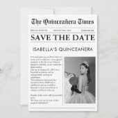 Zeitung schwarz-weiß einzigartig Quinceanera Save The Date (Vorderseite)
