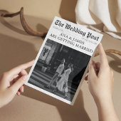 Zeitungsdetails QR in einer Hochzeit Einladung