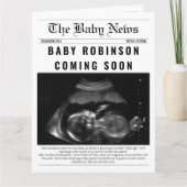 Zeitungsjunges bald Schwangerschaftsankündigung Karte (Vorderseite)