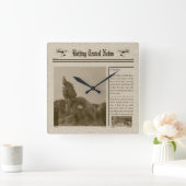 Zeitungsmauer Quadratische Wanduhr (Zuhause)