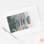 Zen Beach Stones Rechteckiger Aufkleber (Umschlag)