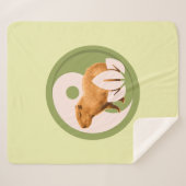 Zen Capybara Yin Yang Sherpadecke (Vorderseite (Horizontal))