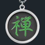 Zen-japanisches Kanjikalligraphie Symbol Versilberte Kette<br><div class="desc">Für eher wie dieses Besuch Über diesen Entwurf: Kanji sind die adoptierten logografischen (oder ideaographic) chinesischen Schriftzeichen, die im modernen japanischen Schreibenssystem benutzt werden. Der japanische Ausdruck "Kanji" für die chinesischen Schriftzeichen bedeutet buchstäblich "Han-Charaktere" und ist der gleiche schriftliche Ausdruck in der chinesischen Sprache, zum sich auf des Charakterschreibenssystems "hanzi...</div>