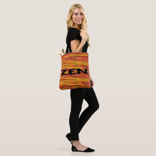 Zen Schultertasche mit schwarzem Draht Tasche (Am Model)