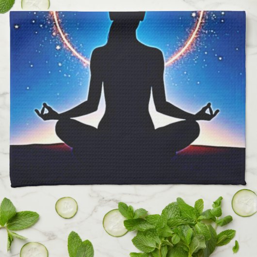 Zen Under Stars: Cosmic Meditation Geschirrtuch (Gefaltet)