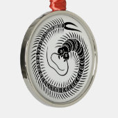 Zentipezzirkel Silbernes Ornament (Rechts)