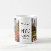 Zentralpark im Herbst individuelle Name Tasse (Mittel)
