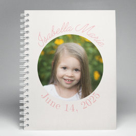 zentrierter Kreis und Skript Notizblock