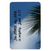 Zephaniah 3:17 Der Herr, dein Gott, ist mächtig. Magnet (Vertikal)