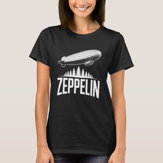 Zeppelin Airship Above Forest T-Shirt (Vorderseite)