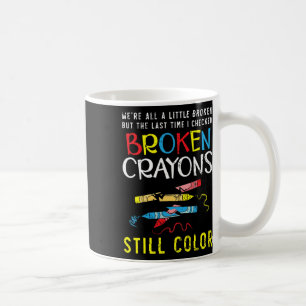 Zerbrochene Crayons immer noch Farbenbewusstsein f Kaffeetasse