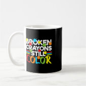 Zerbrochene Crayons immer noch Farbenbewusstsein f Kaffeetasse (Links)