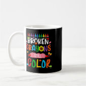 Zerbrochene Crayons immer noch Farbenbewusstsein f Kaffeetasse (Links)