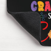 Zerbrochene Crayons immer noch Farbenbewusstsein f Mousepad (Ecke)
