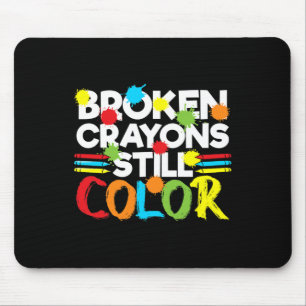 Zerbrochene Crayons immer noch Farbenbewusstsein f Mousepad