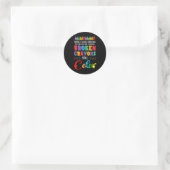Zerbrochene Crayons immer noch Farbenbewusstsein f Runder Aufkleber (Tasche)
