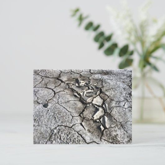 Zerbrochene Erde Postkarte (Stehend Vorderseite)