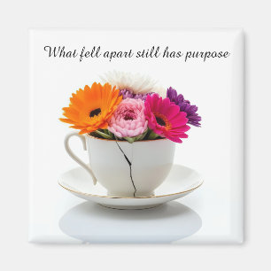 zerbrochene Tasse inspirierender Magnet