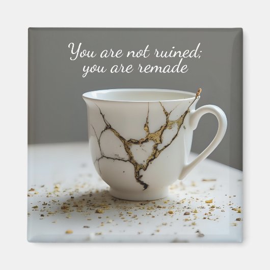 zerbrochene Tasse inspirierender Magnet (Vorne)