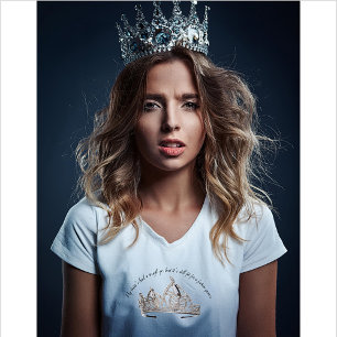Zerbrochene Tiara zukünftige Königin T-Shirt
