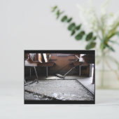 Zerbrochenes Glas auf der Postkarte mit nicht befa (Stehend Vorderseite)