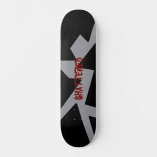 zerbrochenes Skateboard-Deck Skateboard