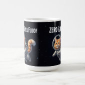 Zero G, Full Floof! Süße Weltraumkatze Kaffeetasse (Mittel)