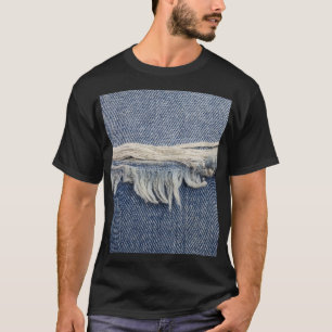 Zerrissene Jeans-Textur, stilvoller Hintergrund. T-Shirt