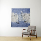 Zerrissener blauer Denim: Jeans Textur. Wandteppich (Beispiel)