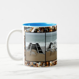 Zerstörter Pier Zweifarbige Tasse