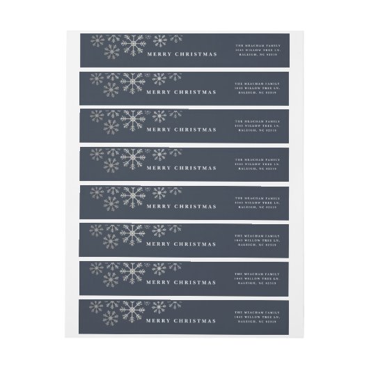 Zerstreute Schneeverpackung um (Bogen)