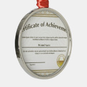 Zertifikat mit goldenem Siegel Silbernes Ornament (Rechts)