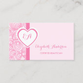 Zertifizierte Beautician Girly Pink Heart Monogram Visitenkarte (Vorderseite)