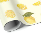 Zesty Lemon Citrus Pattern in Yellow and Green Geschenkpapier (Rolleneckpunkt)