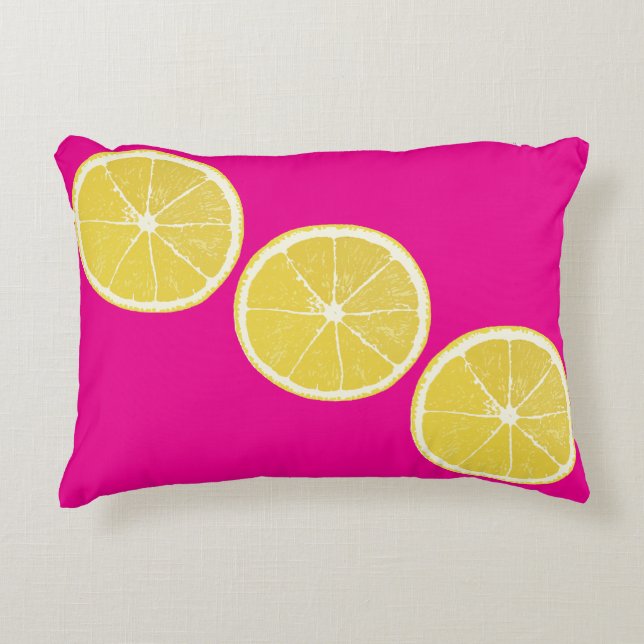 Zesty Lemon on Pink Accent Pillow Dekokissen (Vorderseite)