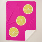 Zesty Lemon Trio on Pink Sherpa Blanket Sherpadecke (Vorderseite)