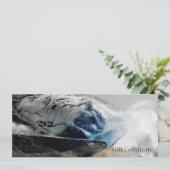 Zeugnis über das Rauchen von brennendem Gepäck Einladung (Stehend Vorderseite)