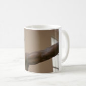 Zeusbronzestatue in Athen Griechenland Kaffeetasse (VorderseiteRechts)