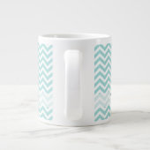 Zickzack Aqua-Muster Jumbo-Tasse (Rückseite)